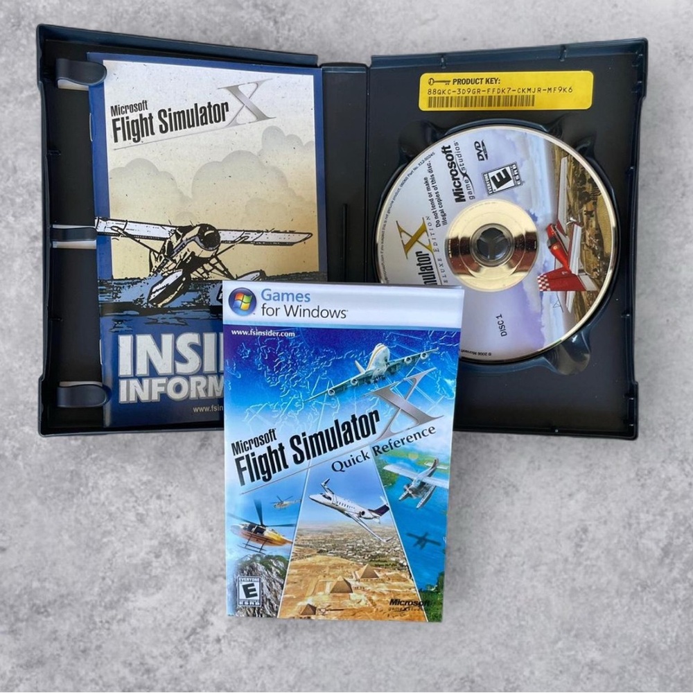 Microsoft Flight Simulator X Deluxe PC DVD Complete 2 Disc FSX